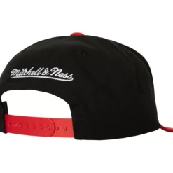 2 Tone Side Patch Snapback Chicago Blackhawks