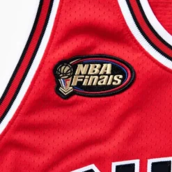 Authentic Jersey Chicago Bulls Road Finals 1997-98 Scottie Pippen
