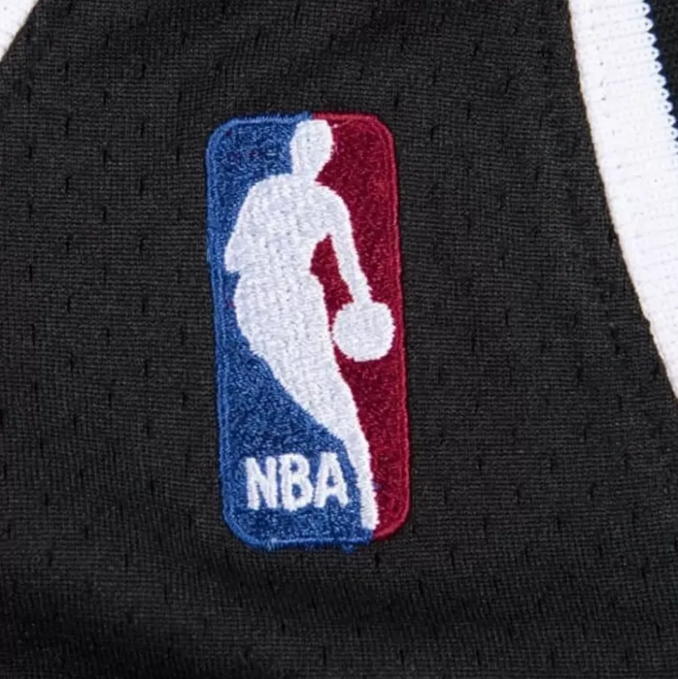 Authentic Jersey Chicago Bulls Alternate 1997-98 Michael Jordan