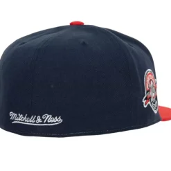 Bases Loaded Fitted Coop Montreal Expos