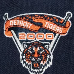 Bases Loaded Fitted Coop Detroit Tigers