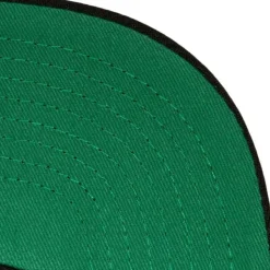 Billboard 2 Snapback Vntg Boston Bruins