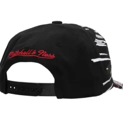 Burst Deadstock Snapback Chicago Bulls