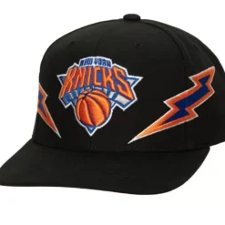 Double Trouble Snapback New York Knicks