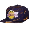 Down For All Snapback Hwc Los Angeles Lakers