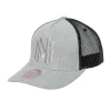Essential Trucker Snapback Branded