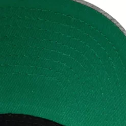 Essential Trucker Snapback Branded