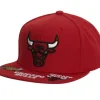Front Face Snapback Chicago Bulls