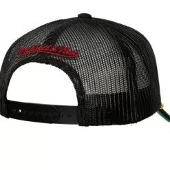 Gold Leaf Trucker Chicago Bulls