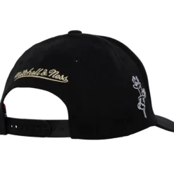 Hwc Slap Sticker Classic Red Milwaukee Bucks