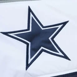 In The Clutch Puffer Jacket Vintage Logo Dallas Cowboys