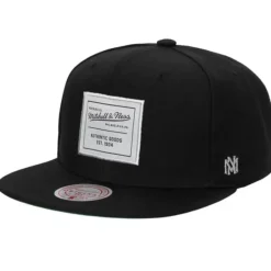 Mitchell & Ness Essential Snapback