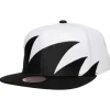 Mitchell & Ness Sharktooth Snapback