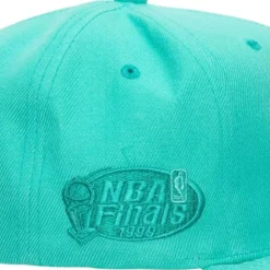 Monochromatic Snapback Hwc San Antonio Spurs