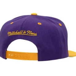 Monument Snapback Los Angeles Lakers