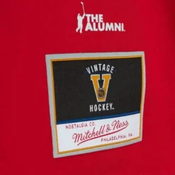 Name & Number Tee Chicago Blackhawks Chris Chelios