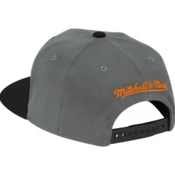 Neon Lights Snapback New York Knicks