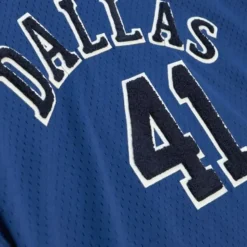 Off Court Chenille Swingman Dirk Nowitzki Dallas Mavericks 1998-99 Jersey