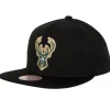 Satin Under Snapback Milwaukee Bucks