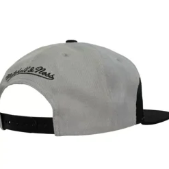 Sharktooth Snapback Oakland Raiders