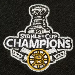 Side Patch Fitted Boston Bruins