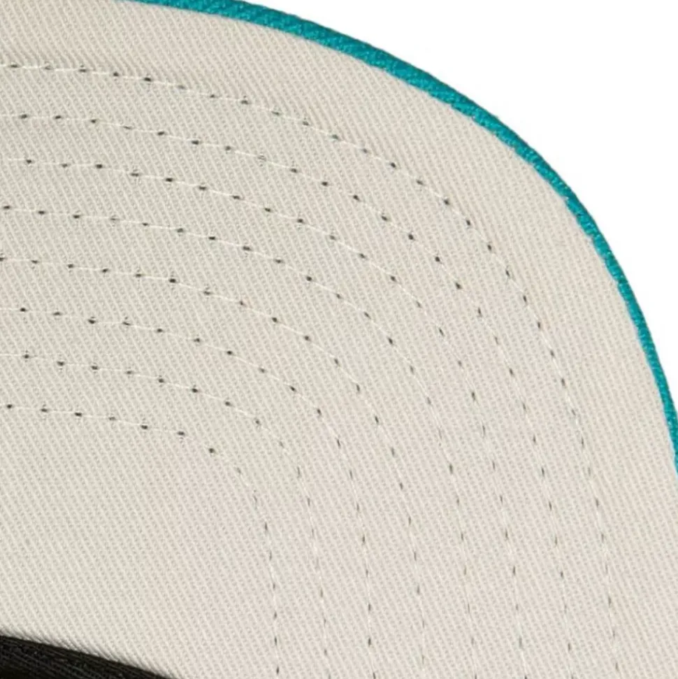 Side Patch Fitted San Jose Sharks