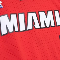 Swingman Dwyane Wade Miami Heat Alternate 2005-06 Jersey