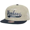 Tailsweep 2.0 Melton Snapback New York Yankees