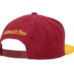 Team 2 Tone 2.0 Snapback Cleveland Cavaliers