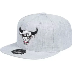 Team Heather Fitted Hwc Chicago Bulls