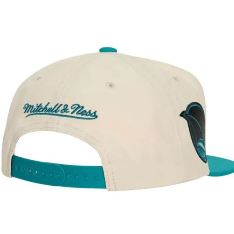 Vintage Cream Snapback San Jose Sharks