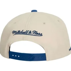 Vintage Cream Snapback Toronto Maple Leafs