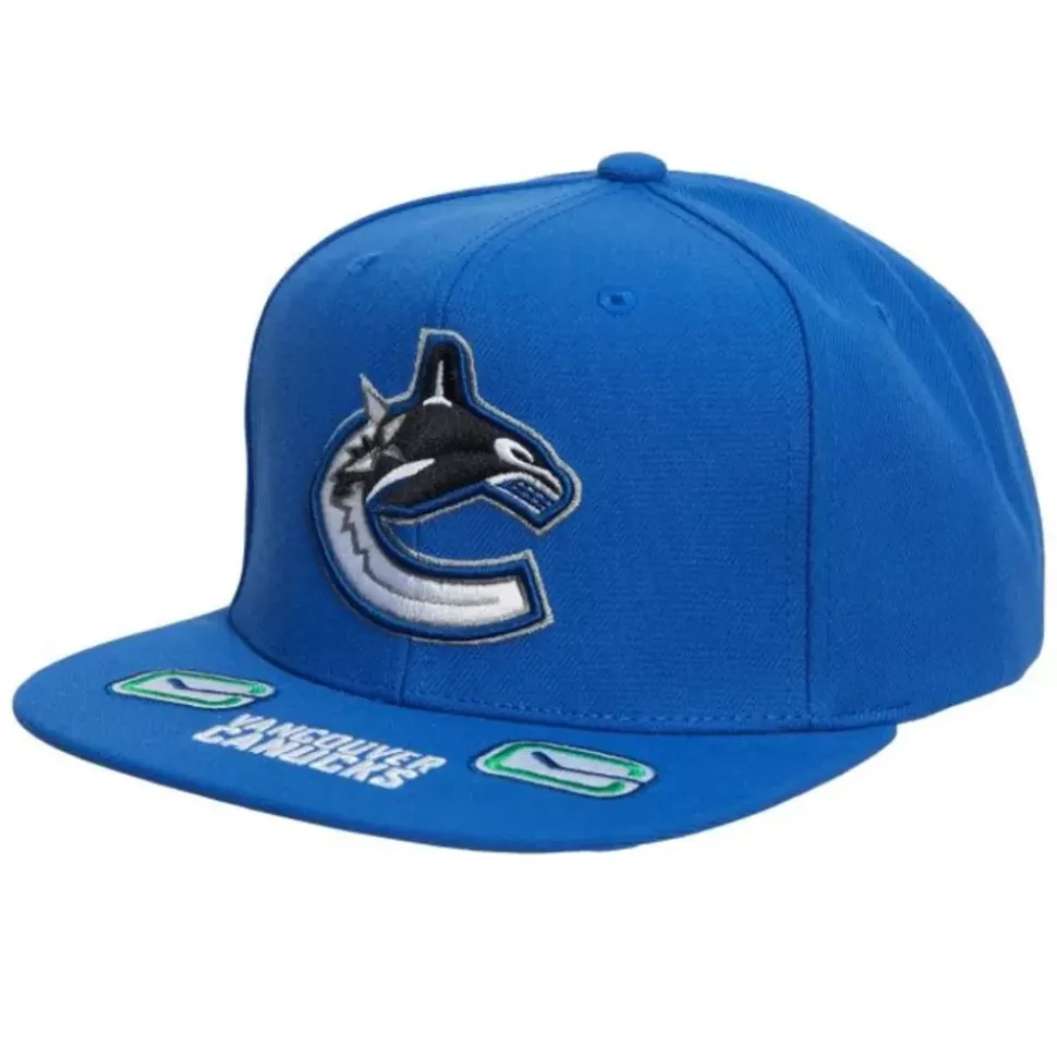 Vintage Hat Trick Snapback Vancouver Canucks