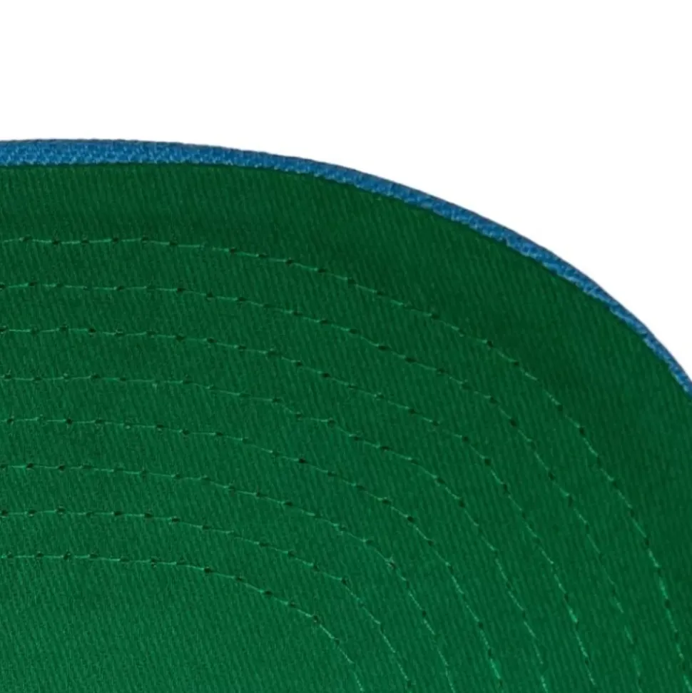 Vintage Sharktooth Snapback Quebec Nordiques