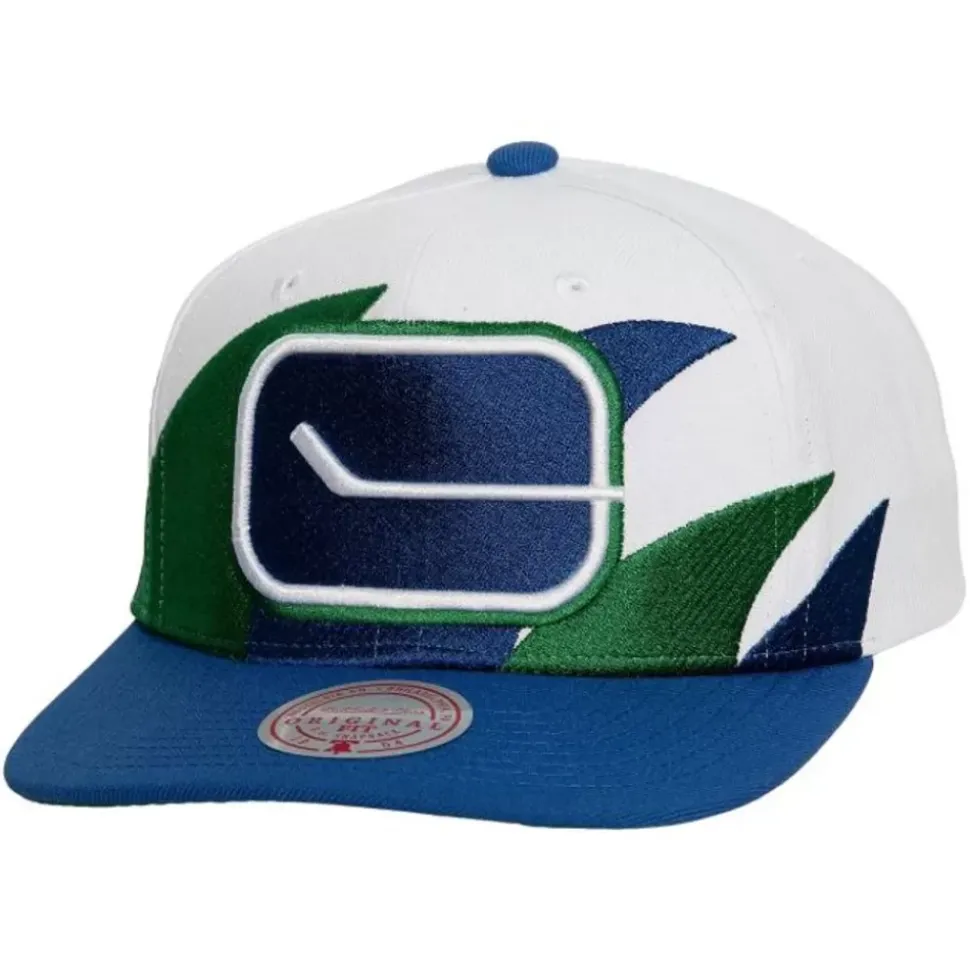 Vintage Sharktooth Snapback Vancouver Canucks