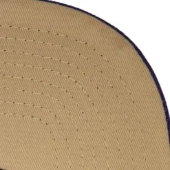 With Love Snapback Hwc Los Angeles Lakers