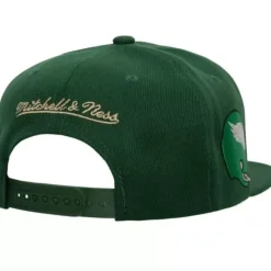 With Love Snapback Philadelphia Eagles